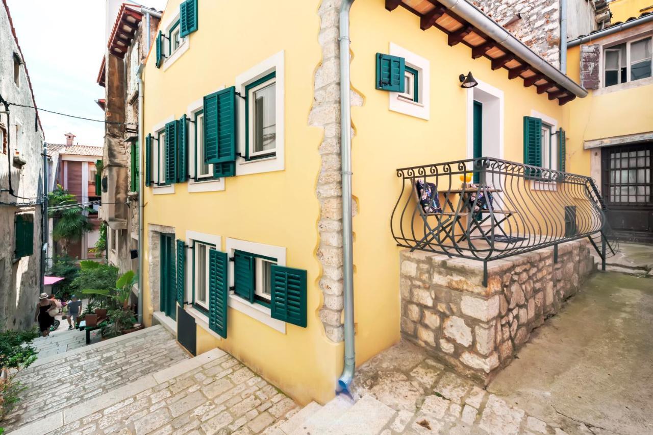 Yellow House Rovinj Bagian luar foto