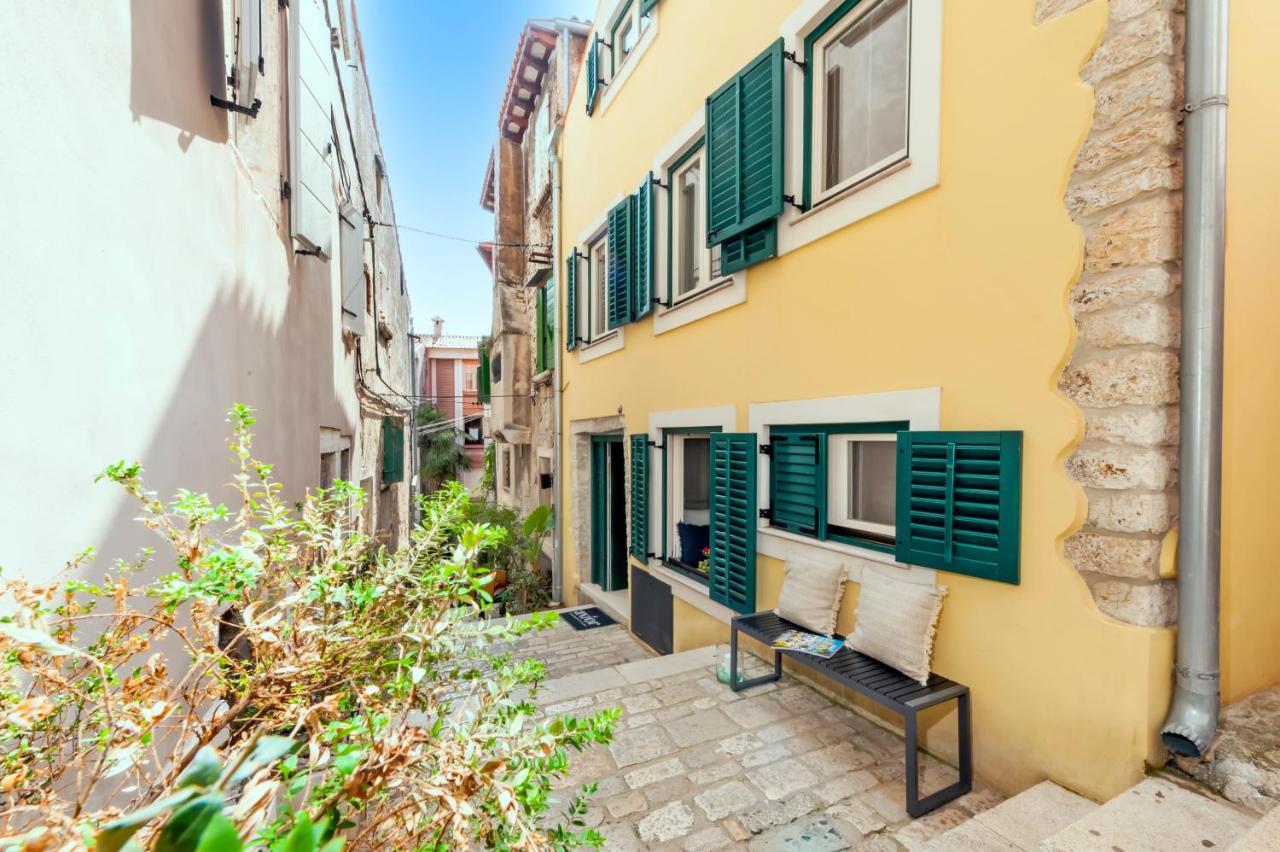 Yellow House Rovinj Bagian luar foto